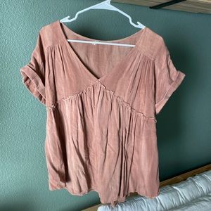 Super cute brown/burnt orange shirt